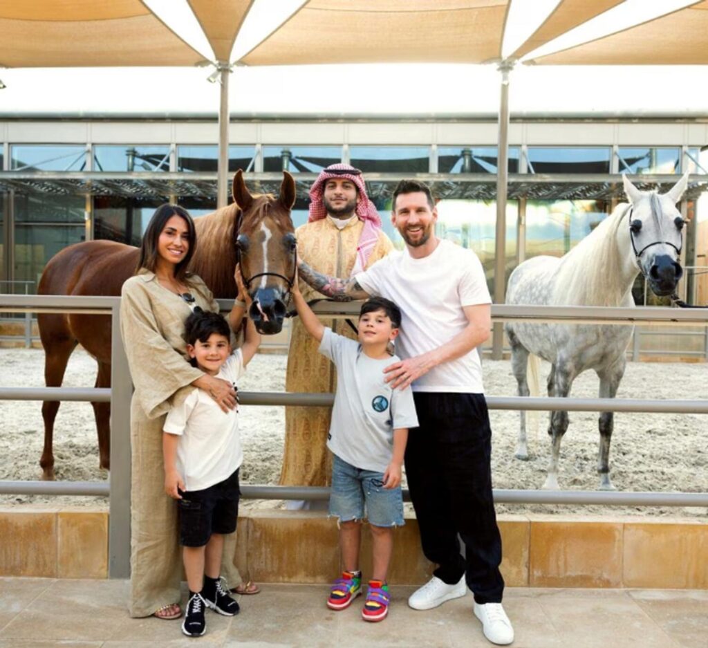 lionel messi offered for $400m by Saudi Arabia,