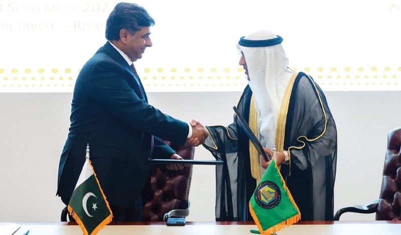 Pakistan, Gulf countries sign free trade agreement