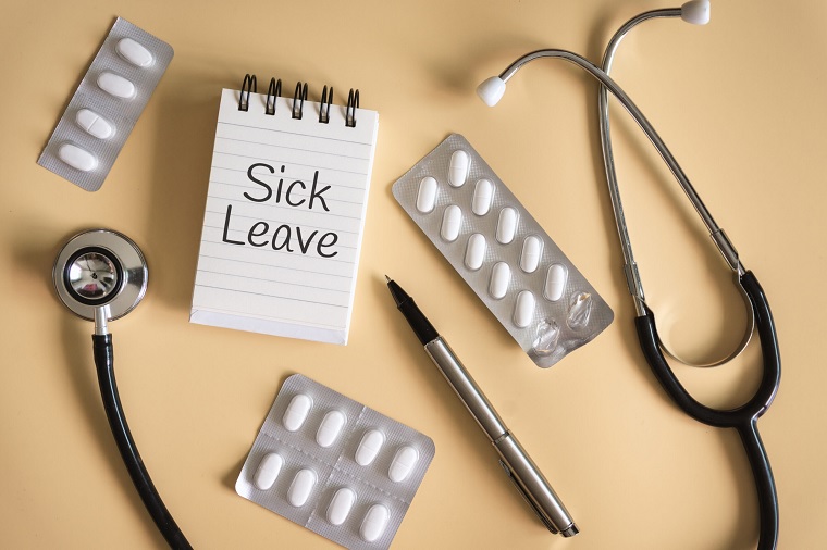 What is the maximum duration of sick leave in UAE?