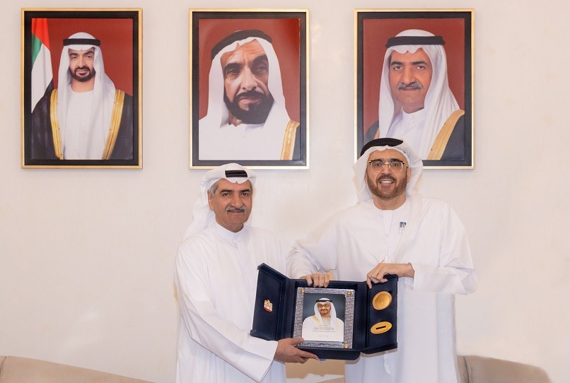 Fujairah Ruler receives Jamal Al Suwaidi