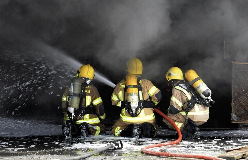 A fire broke out in a 30-storey building in Al Barsha
