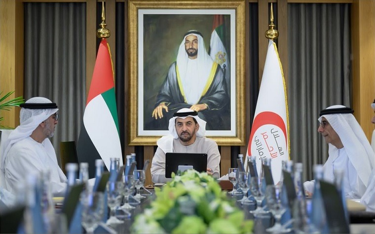 Hamdan bin Zayed chairs Emirates Red Crescent board meeting