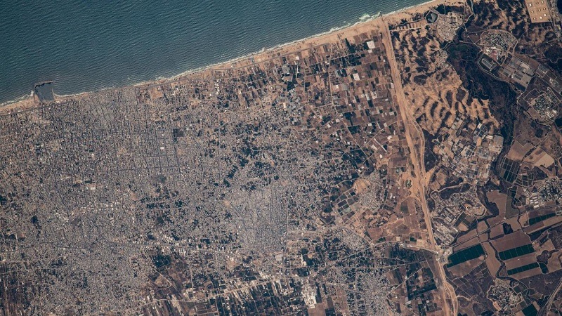 Sultan AlNeyadi shares images of Gaza from space