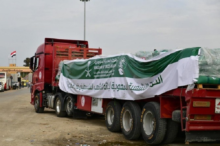 Relief aid sent by Saudi entered the enclave!
