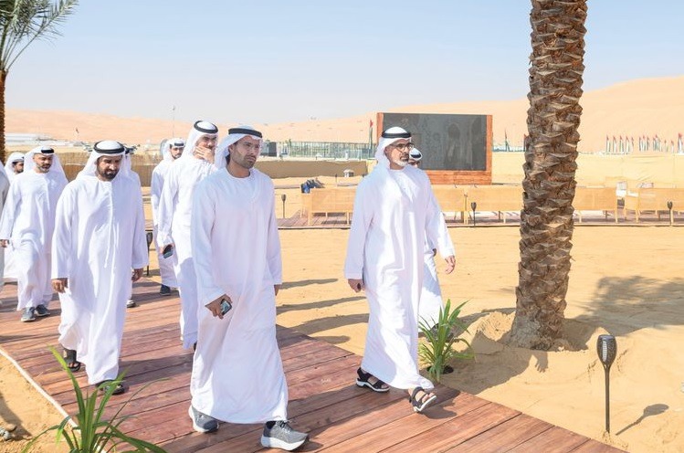 Abu Dhabi: Khaled Bin Mohammed Bin Zayed Visits Liwa International Festival