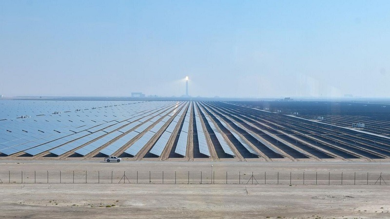 UAE: flying over the Dubai Solar Park? When is it open? How much is the fee?