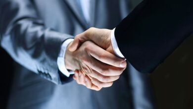 Kuwait plans to ban handshakes during mourning ceremonies