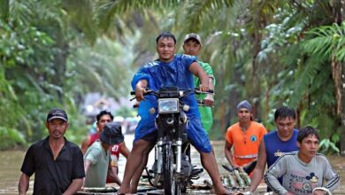 14 people died in landslides and floods caused by heavy rains
