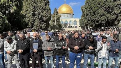 More than 20,000 Palestinians pray at Al-Aqsa Mosque amid Israeli restrictions