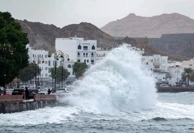 Sea will be rough - Oman Meteorological Department warns
