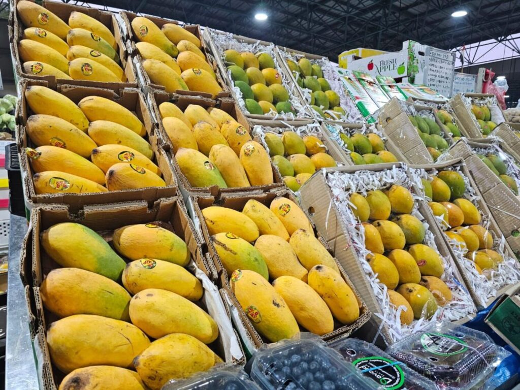 Local markets in the UAE are overflowing with Indian and Pakistani mangoes